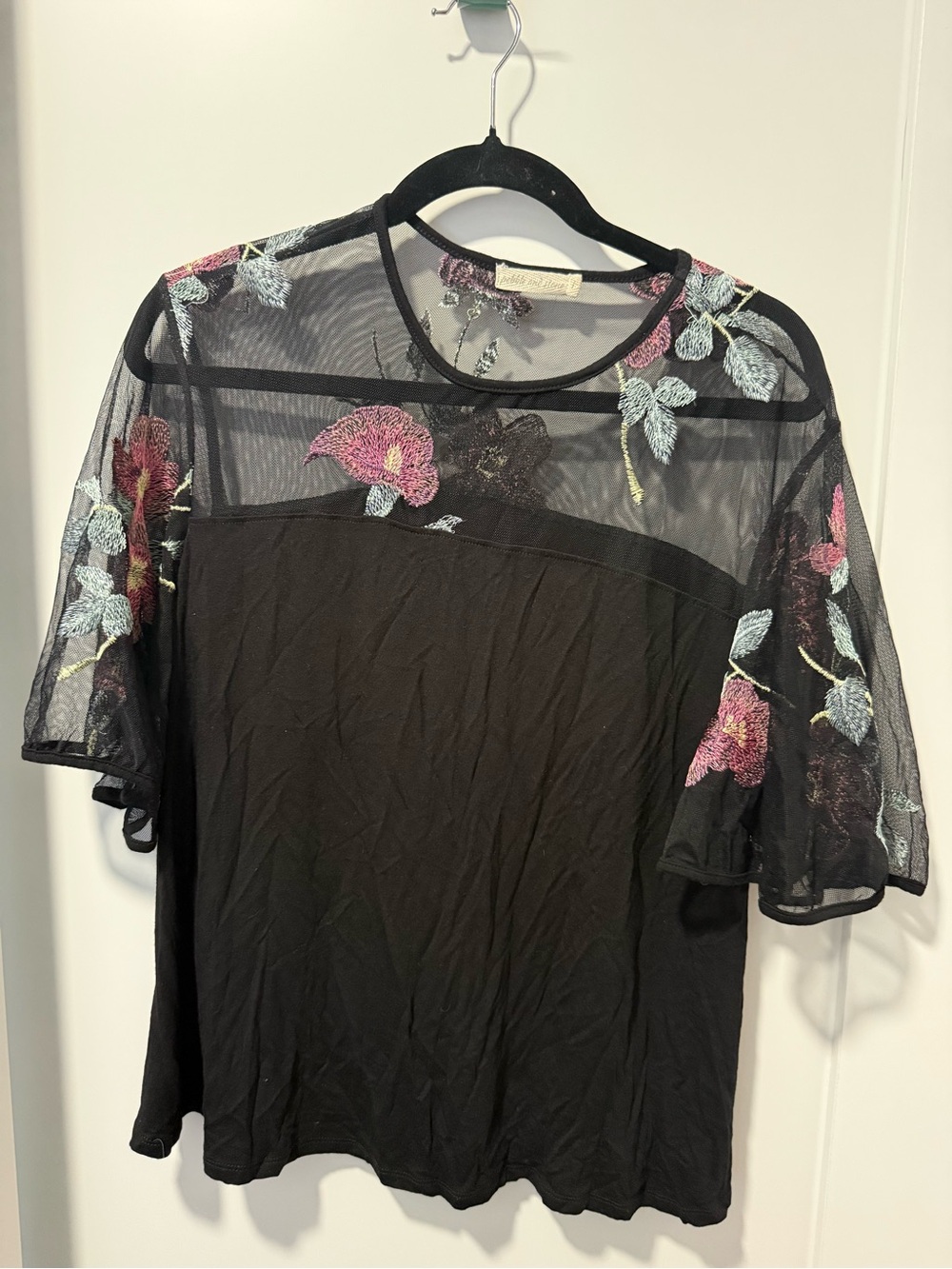 pebble and stone Black Mesh Floral Embroidered Short Sleeve Top
